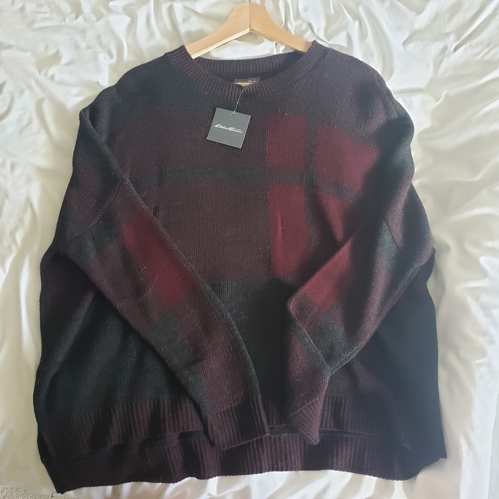NWT Eddie Bauer Red and grey crew pullover